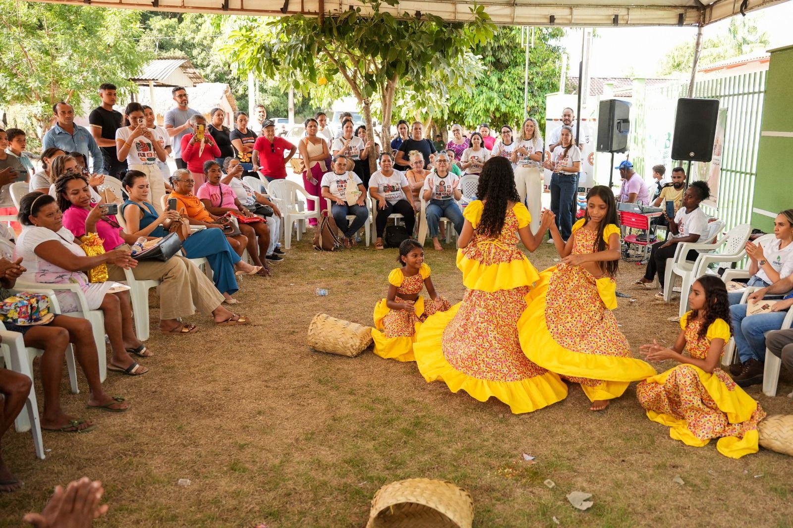 Apresentação cultural da Secretaria Municipal de Educação