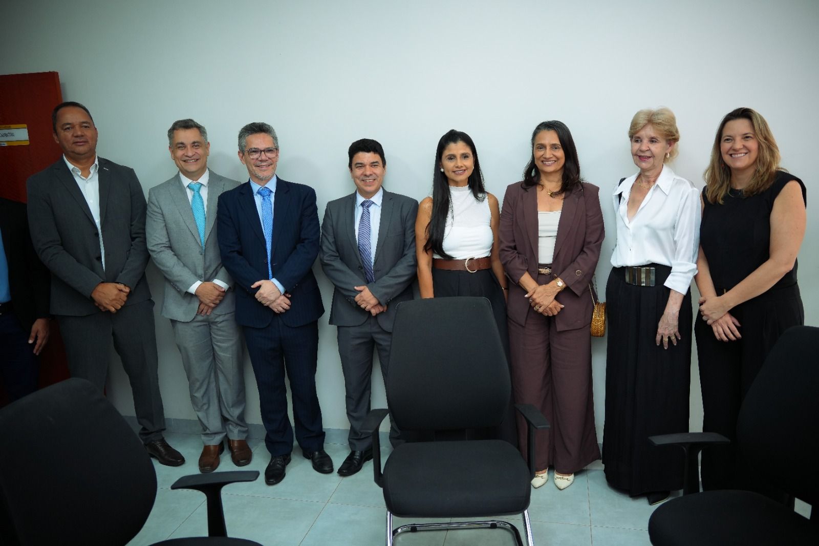 A cerimônia de inauguração da nova sala contou com a presença de gestores públicos, representantes do Sistema de Justiça, servidores do NAI, entre outros convidados