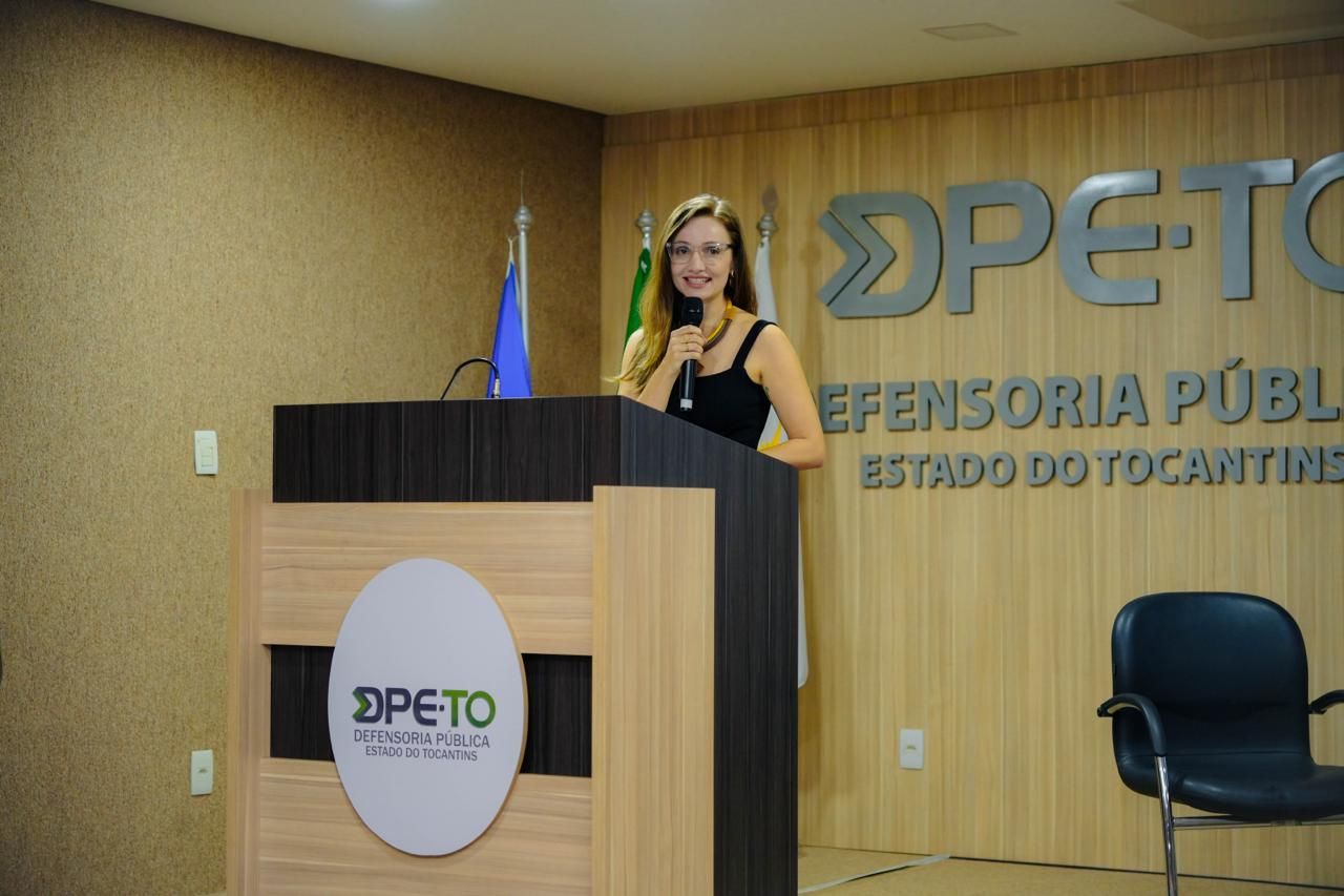 Coordenadora do Nudem, a defensora pública Flávia Hardt Schreiner ressaltou a importância da educação em direitos humanos como ferramenta de prevenção e enfrentamento às diferentes formas de violência