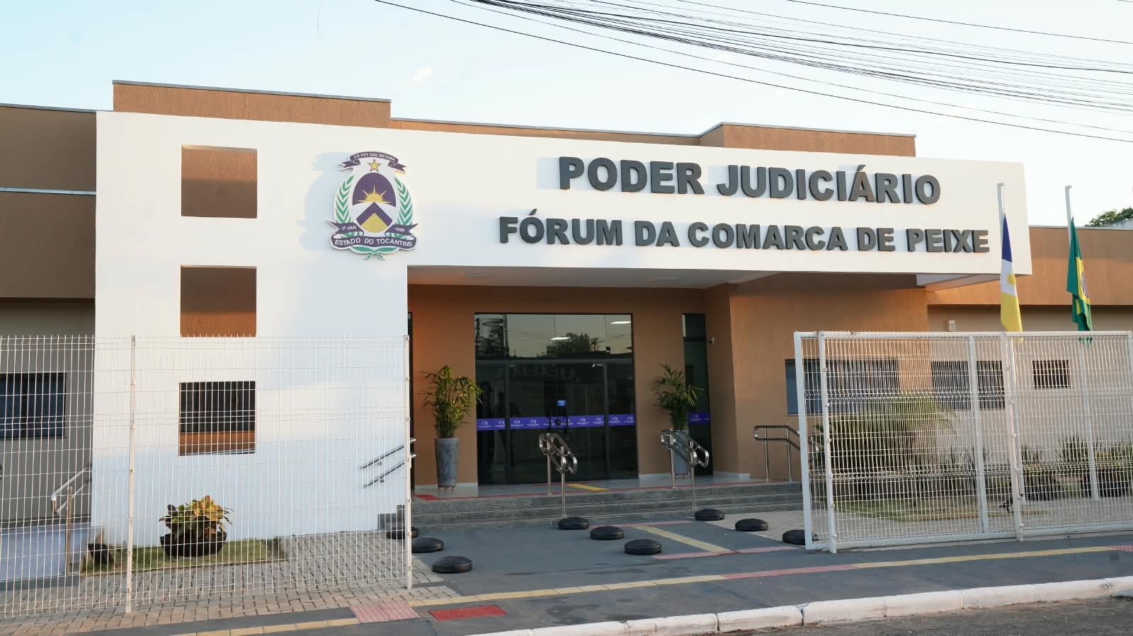 Fórum está localizado na Avenida Napoleão de Queiroz em Peixe