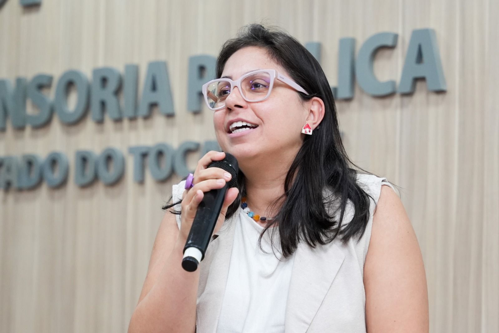 Painel com a defensora pública do Estado do Espírito Santo, que atua no Núcleo de Defesa Agrária e Moradia, Samantha Negris de Souza