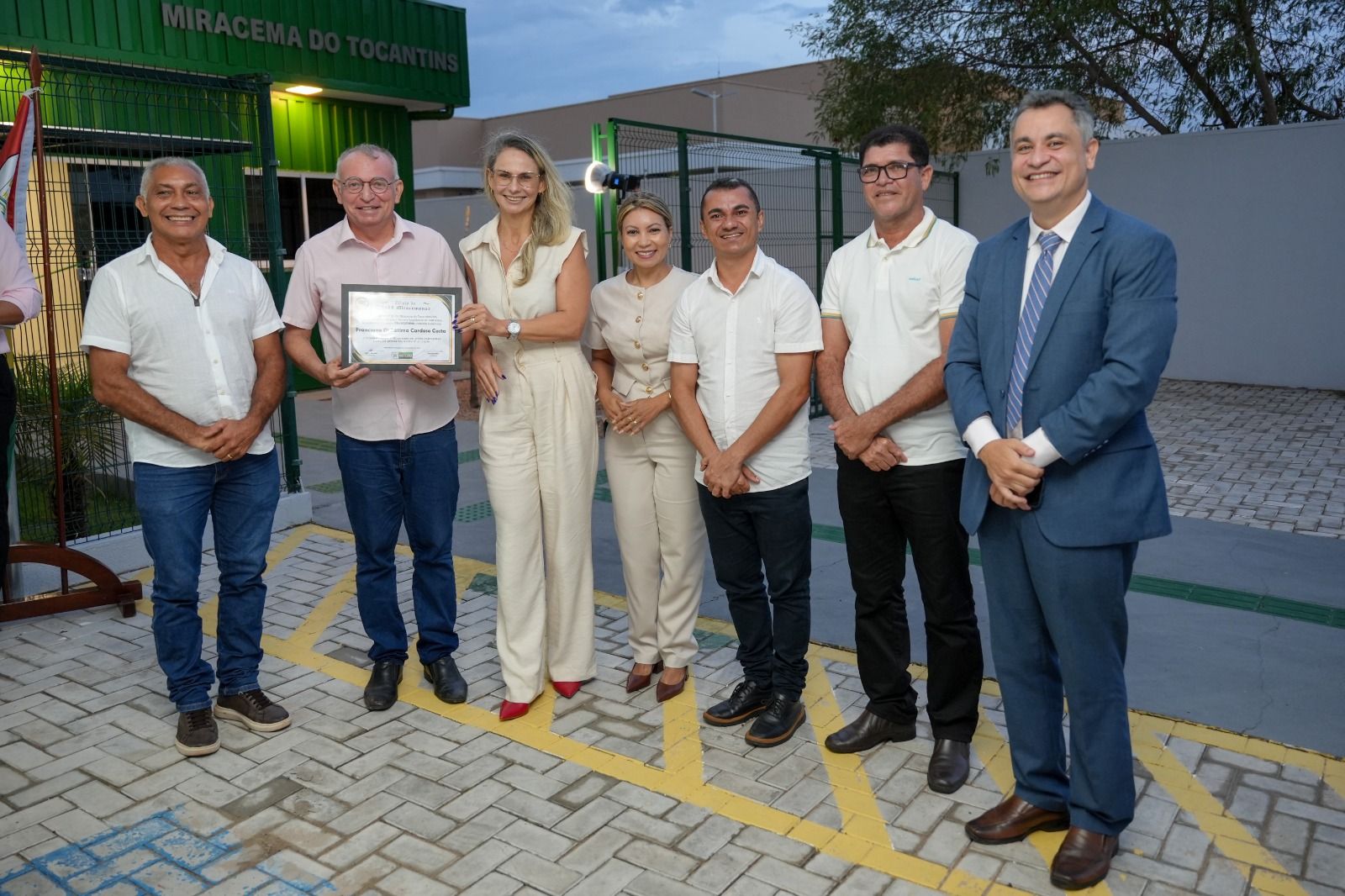 Na ocasião, a defensora pública Franciana Di Fátima Cardoso Costa recebeu da Câmara Municipal o título de Cidadã Miracemense