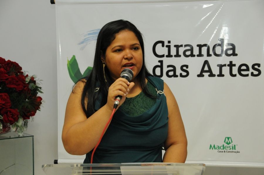 coordenadora de Programas e Projetos da Secretaria Municipal de Educação, Vanusia Rocha da Silva