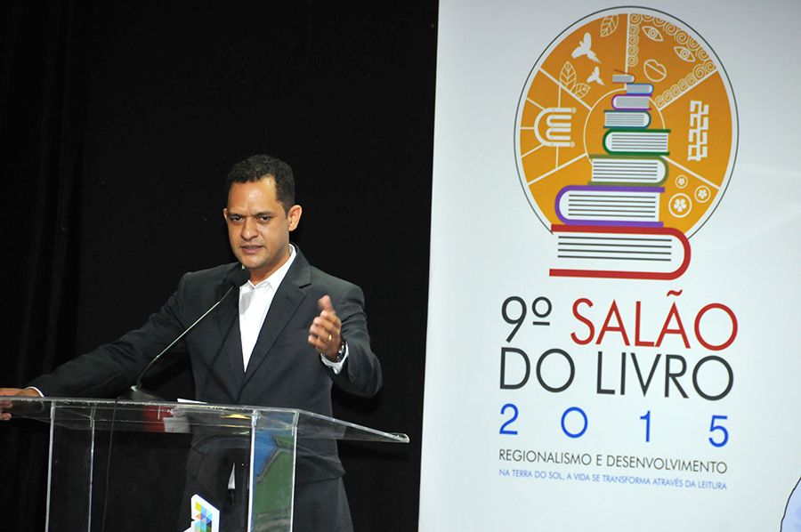 Pronunciamento do secretário de Educação