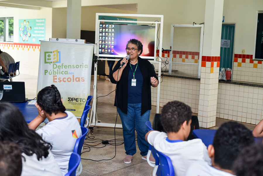 Oi Crianças essa - Escola Municipal Pérsio Pereira Pinto